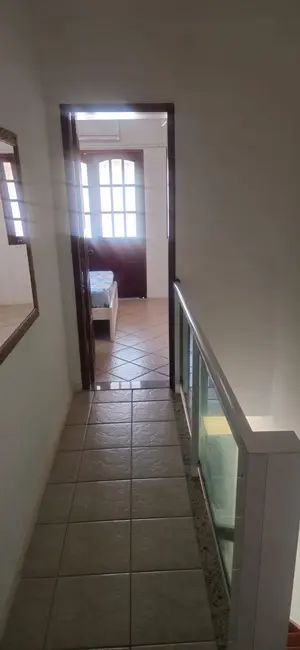 Foto 9 de Casa de Condomínio com 2 quartos à venda em Ogiva, Cabo Frio - RJ