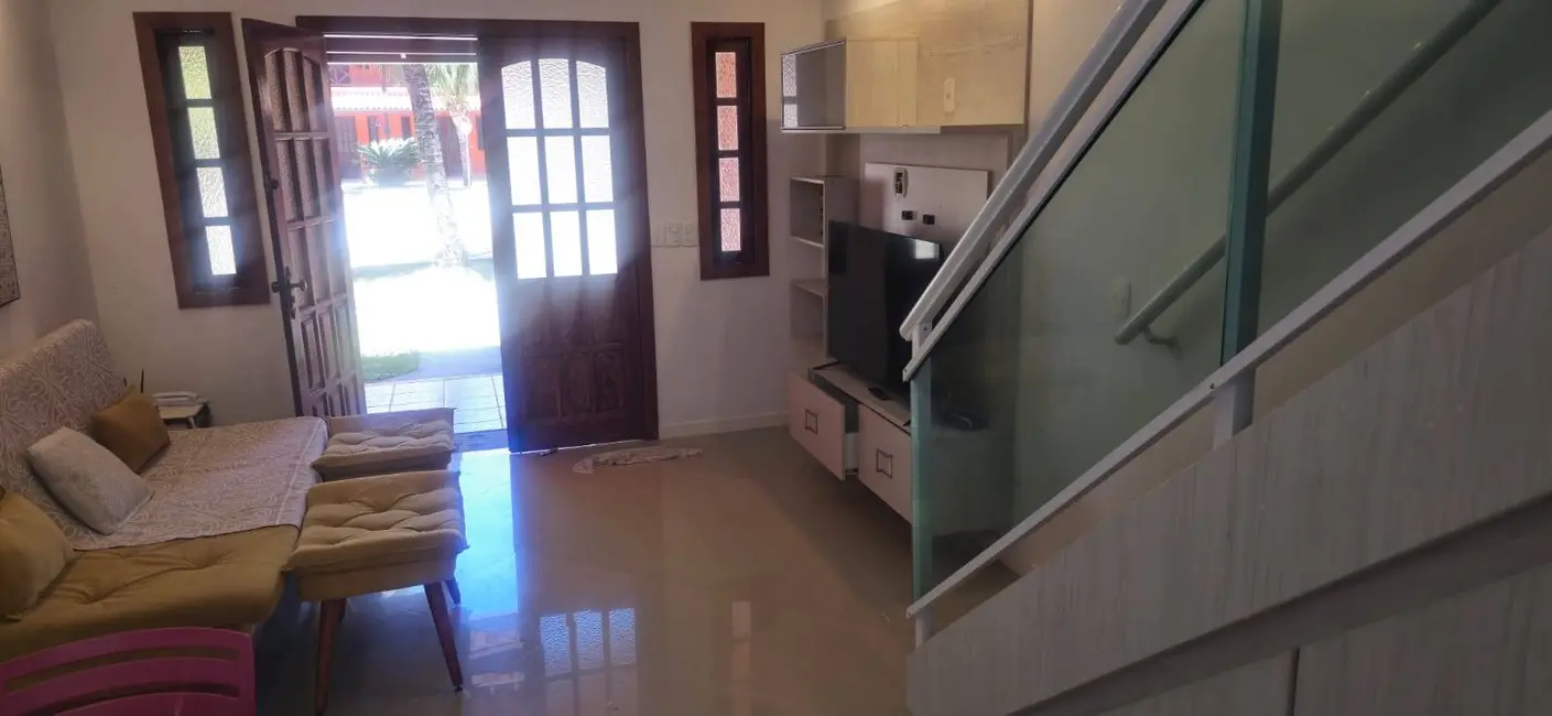 Foto 5 de Casa de Condomínio com 2 quartos à venda em Ogiva, Cabo Frio - RJ