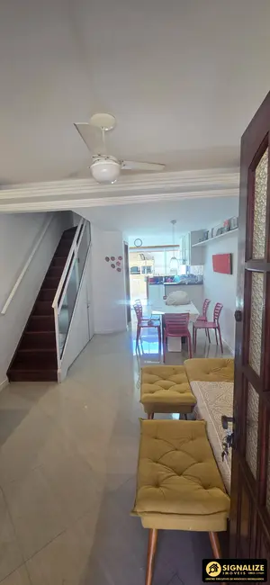 Foto 4 de Casa de Condomínio com 2 quartos à venda em Ogiva, Cabo Frio - RJ