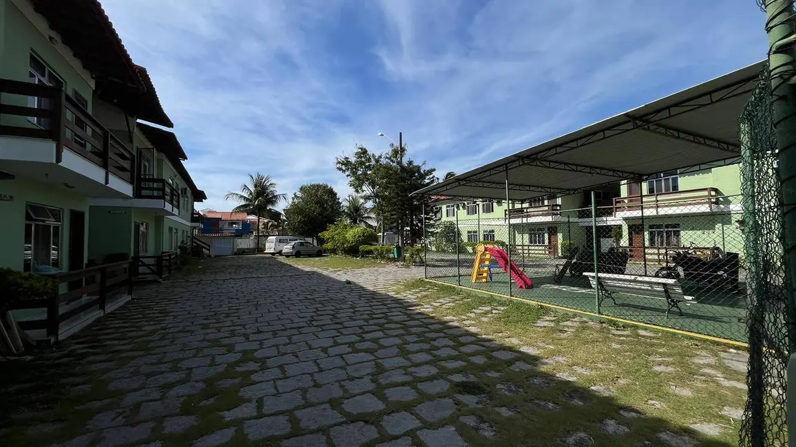 Foto 5 de Apartamento com 2 quartos à venda em Parque Burle, Cabo Frio - RJ