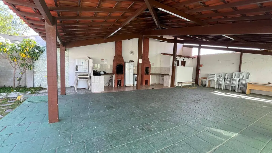 Foto 7 de Apartamento com 2 quartos à venda em Parque Burle, Cabo Frio - RJ