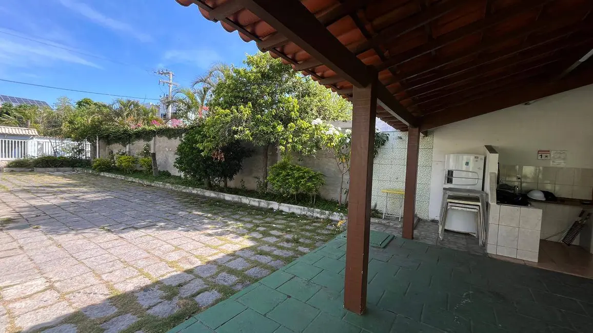 Foto 8 de Apartamento com 2 quartos à venda em Parque Burle, Cabo Frio - RJ