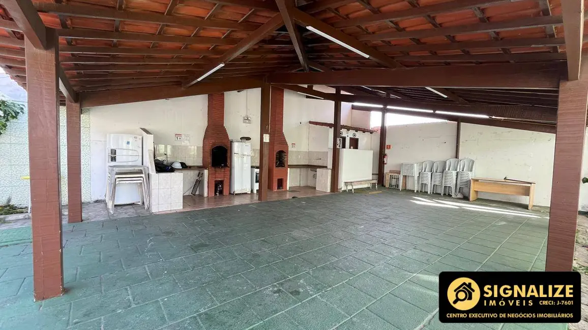 Foto 6 de Apartamento com 2 quartos à venda em Parque Burle, Cabo Frio - RJ