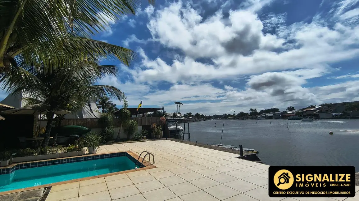 Foto 2 de Casa de Condomínio com 3 quartos à venda em Ogiva, Cabo Frio - RJ