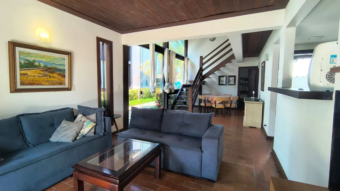 Casa de Condomínio com 3 quartos para alugar em Ogiva, Cabo Frio - RJ - imagem 9 Foto 9 de Casa de Condomínio com 3 quartos para alugar em Ogiva, Cabo Frio - RJ