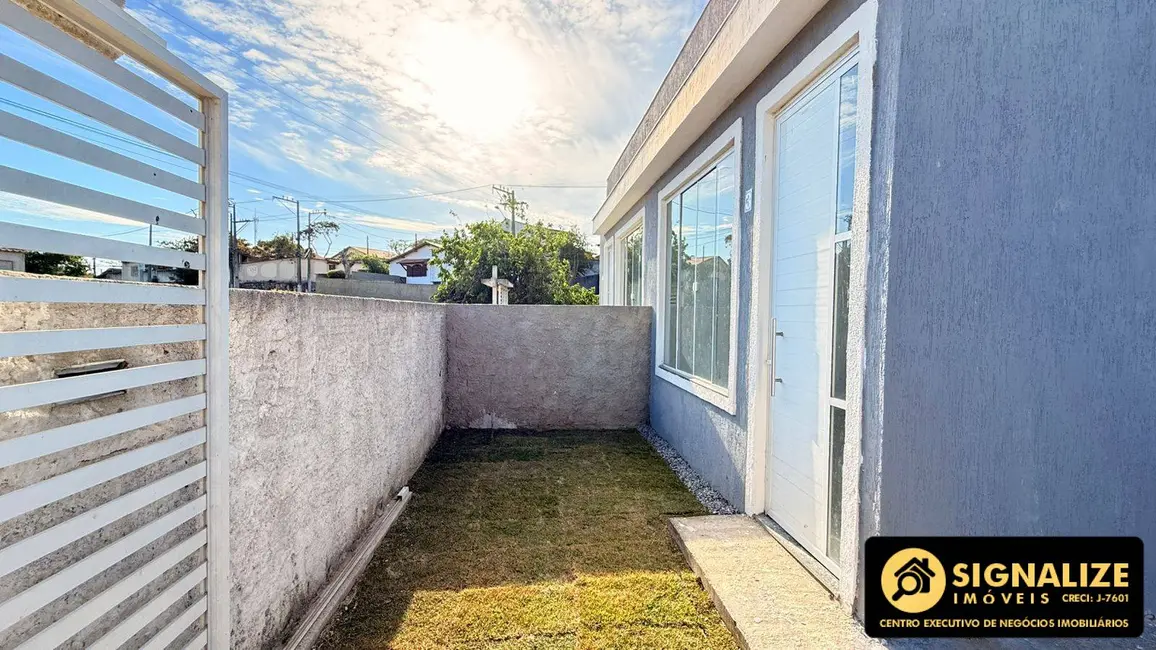 Foto 3 de Casa com 2 quartos à venda em Cabo Frio - RJ