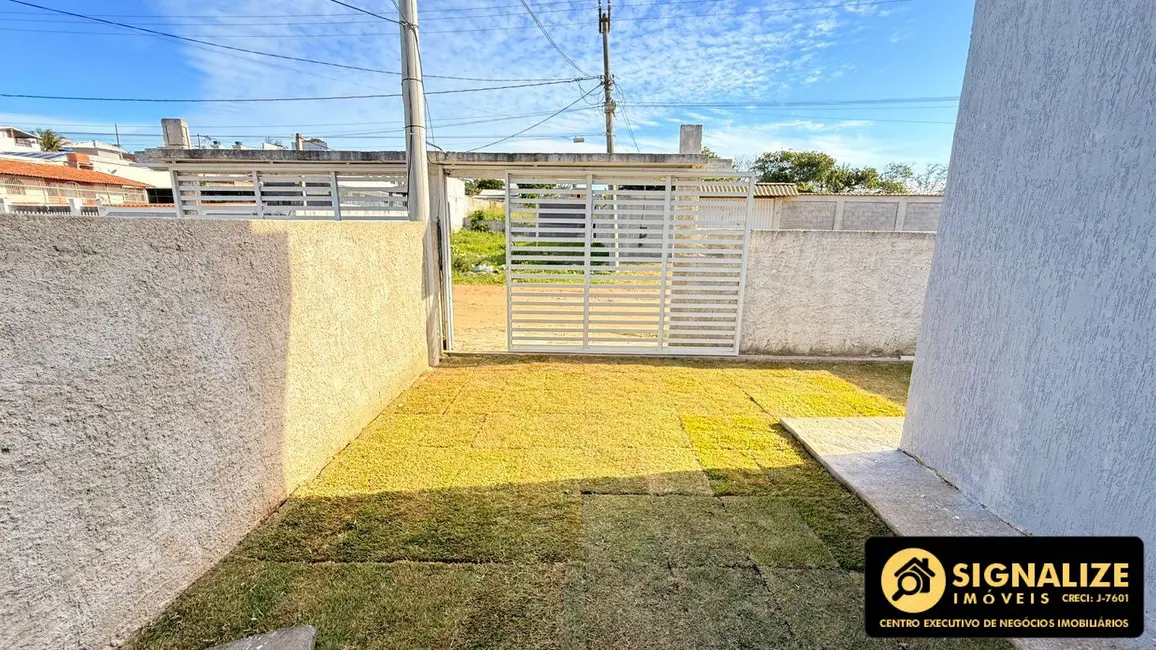 Foto 4 de Casa com 2 quartos à venda em Cabo Frio - RJ