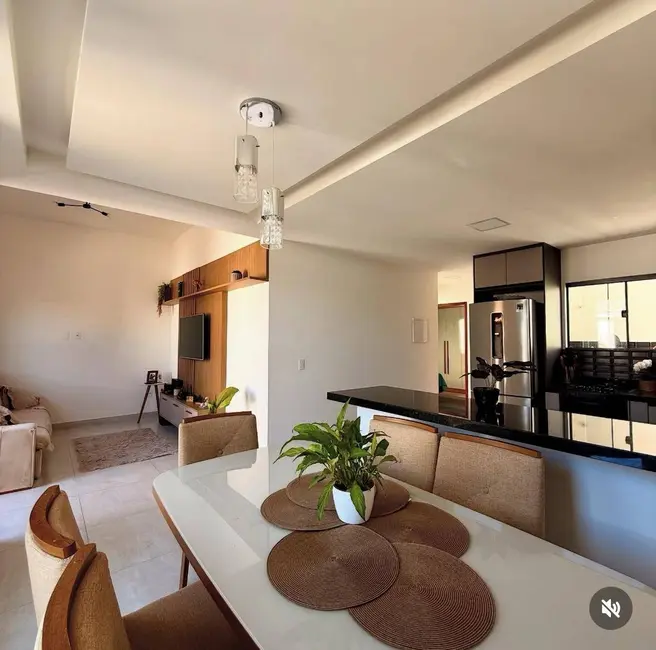 Casa com 2 quartos à venda, 150m2 em Cabo Frio - RJ - imagem 5 Foto 5 de Casa com 2 quartos à venda, 150m2 em Cabo Frio - RJ