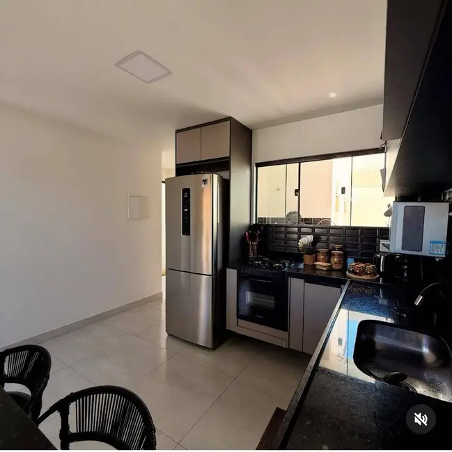 Casa com 2 quartos à venda, 150m2 em Cabo Frio - RJ - imagem 7 Foto 7 de Casa com 2 quartos à venda, 150m2 em Cabo Frio - RJ