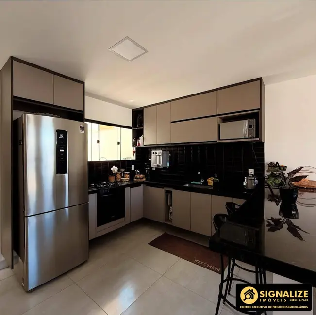 Foto 9 de Casa com 2 quartos à venda, 150m2 em Cabo Frio - RJ