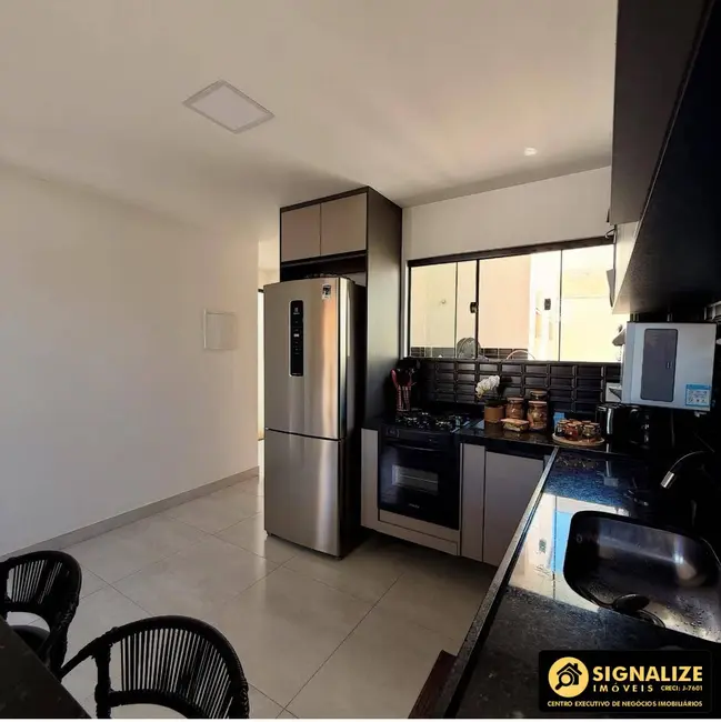 Foto 7 de Casa com 2 quartos à venda, 150m2 em Cabo Frio - RJ