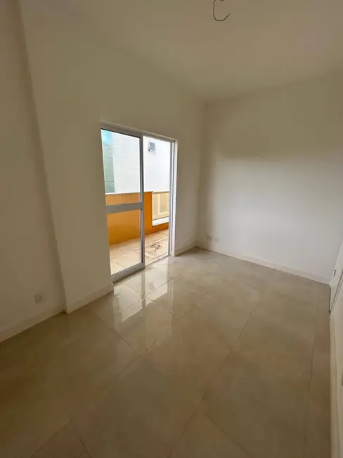 Foto 3 de Apartamento com 2 quartos à venda em Centro, Cabo Frio - RJ