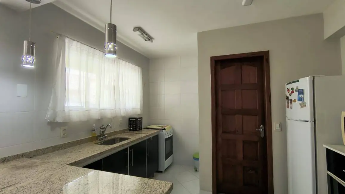 Foto 2 de Casa com 2 quartos à venda em Peró, Cabo Frio - RJ