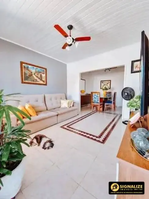 Foto 3 de Casa com 5 quartos à venda, 300m2 em Braga, Cabo Frio - RJ