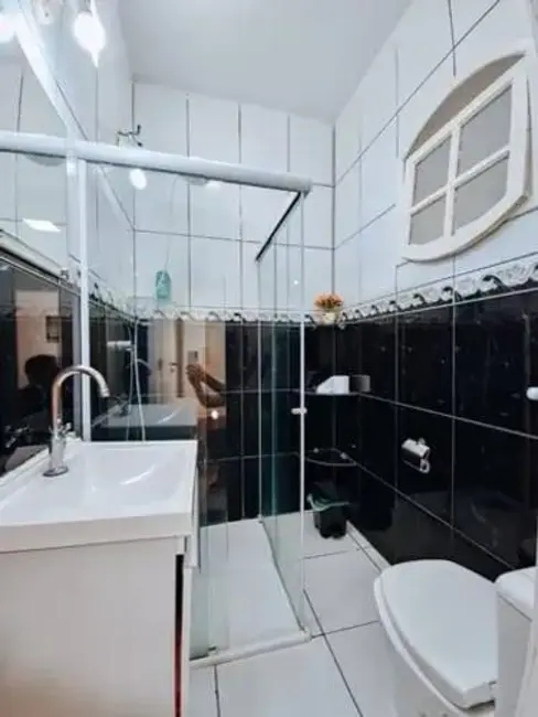 Foto 8 de Casa com 5 quartos à venda, 300m2 em Braga, Cabo Frio - RJ