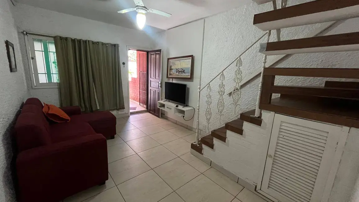 Foto 5 de Casa de Condomínio com 2 quartos à venda em Cabo Frio - RJ