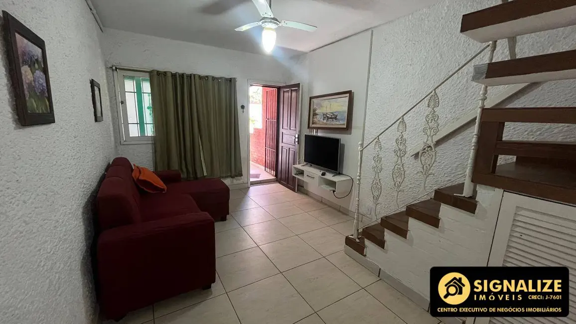 Foto 4 de Casa de Condomínio com 2 quartos à venda em Cabo Frio - RJ