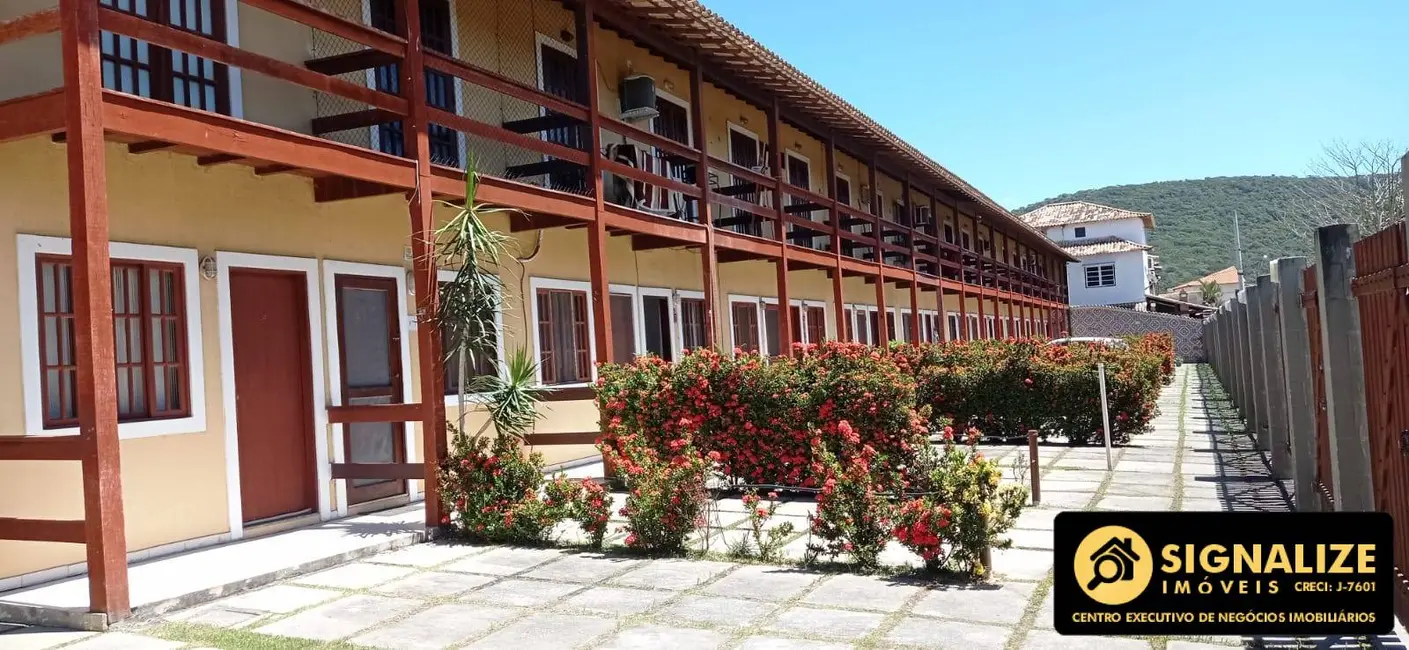 Foto 1 de Casa de Condomínio com 2 quartos à venda em Ogiva, Cabo Frio - RJ