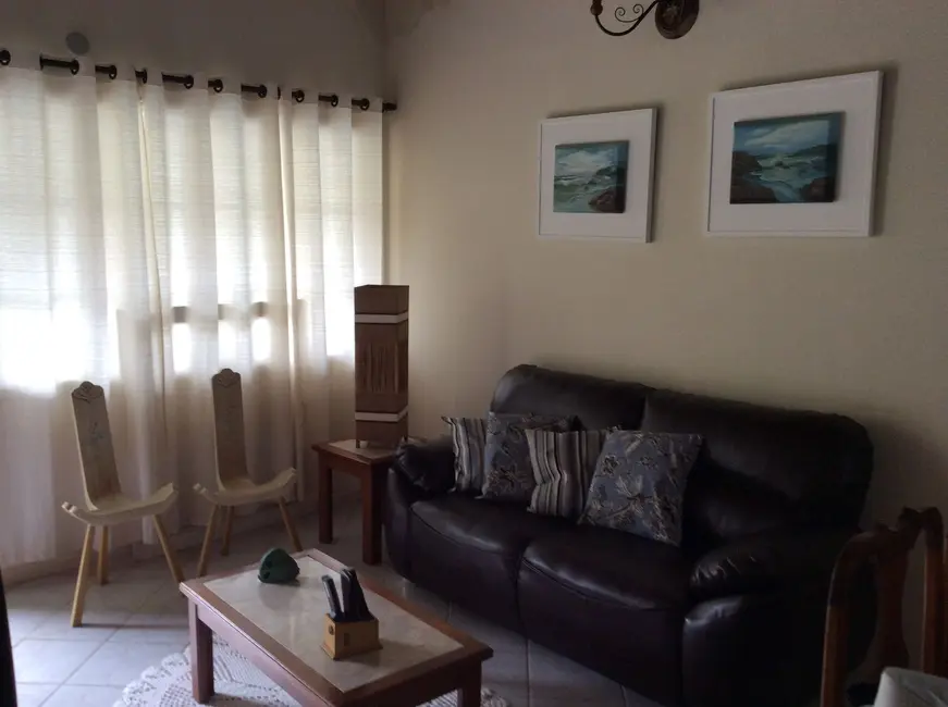 Foto 2 de Casa de Condomínio com 3 quartos à venda em Peró, Cabo Frio - RJ