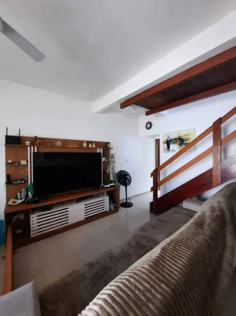 Foto 2 de Casa com 3 quartos à venda em Caminho de Búzios, Cabo Frio - RJ