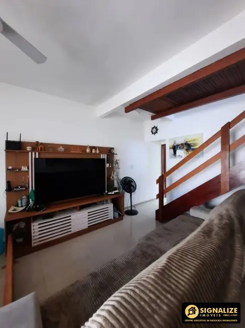 Foto 2 de Casa com 3 quartos à venda em Caminho de Búzios, Cabo Frio - RJ