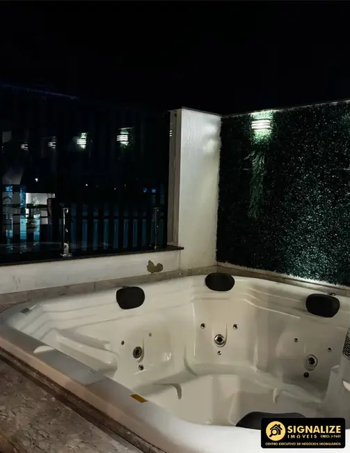 Foto 1 de Cobertura com 2 quartos à venda em Parque Burle, Cabo Frio - RJ