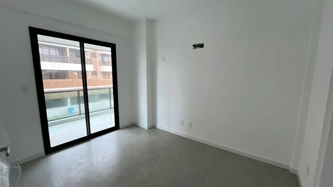 Foto 3 de Apartamento com 2 quartos à venda em Centro, Cabo Frio - RJ