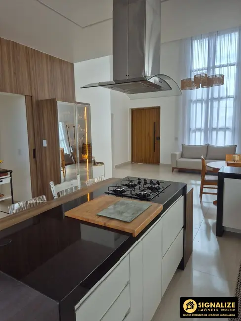 Foto 4 de Casa de Condomínio com 4 quartos à venda em Nova São Pedro, Sao Pedro Da Aldeia - RJ