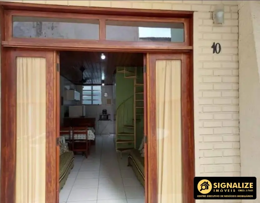 Foto 3 de Casa de Condomínio com 2 quartos à venda em Peró, Cabo Frio - RJ