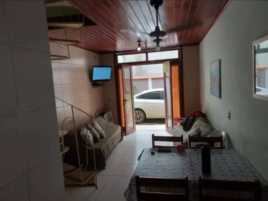 Foto 6 de Casa de Condomínio com 2 quartos à venda em Peró, Cabo Frio - RJ