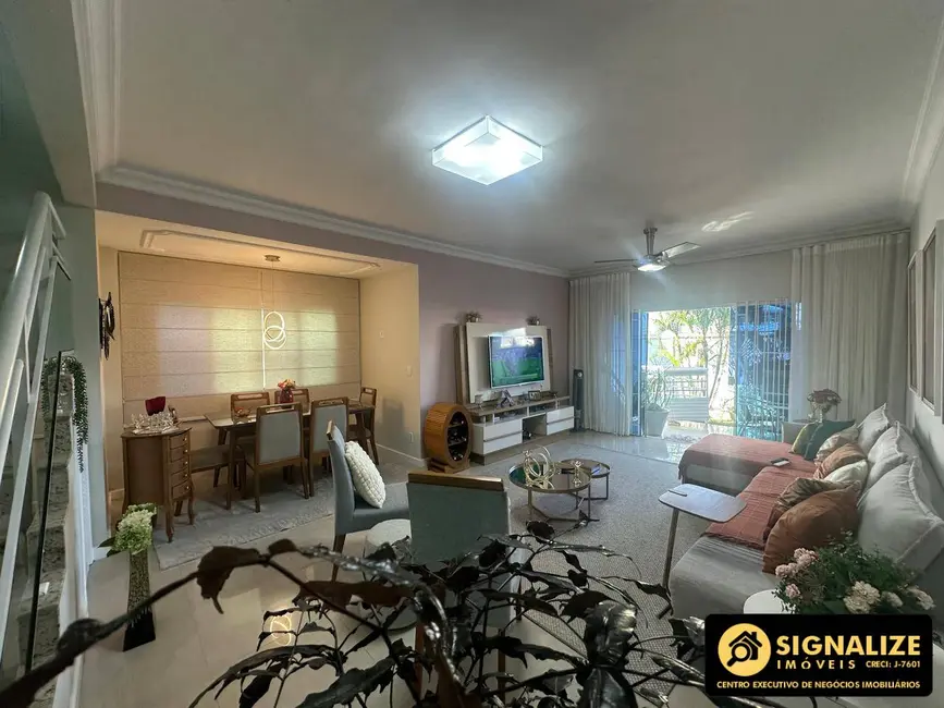 Foto 6 de Casa com 5 quartos à venda em Cabo Frio - RJ