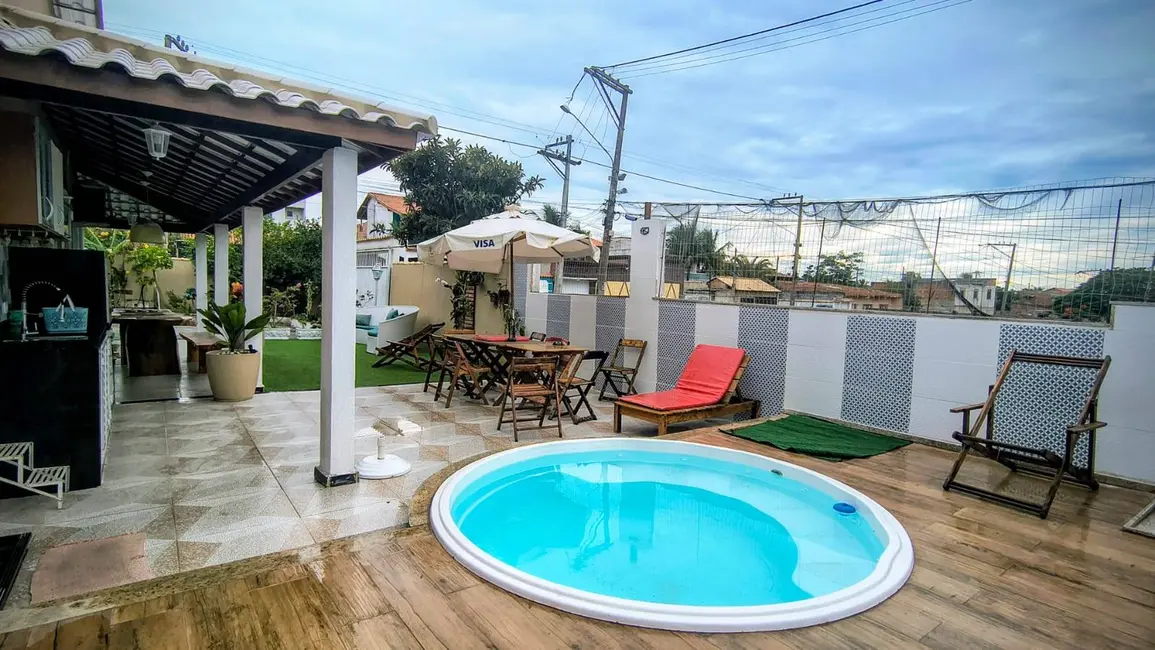 Foto 2 de Casa com 3 quartos à venda, 360m2 em Caminho de Búzios, Cabo Frio - RJ