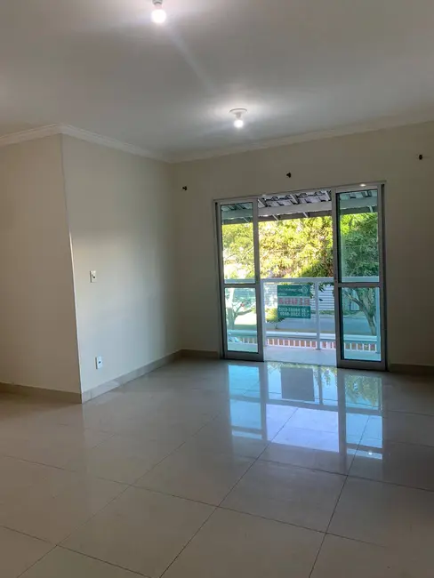 Apartamento com 3 quartos para alugar em Nova São Pedro, Sao Pedro Da Aldeia - RJ - imagem 3 Foto 3 de Apartamento com 3 quartos para alugar em Nova São Pedro, Sao Pedro Da Aldeia - RJ