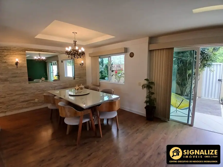 Foto 3 de Casa com 3 quartos à venda, 200m2 em Portinho, Cabo Frio - RJ