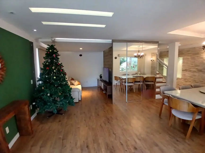 Foto 5 de Casa com 3 quartos à venda, 200m2 em Portinho, Cabo Frio - RJ