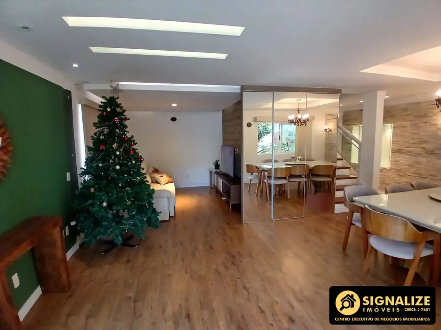 Foto 5 de Casa com 3 quartos à venda, 200m2 em Portinho, Cabo Frio - RJ