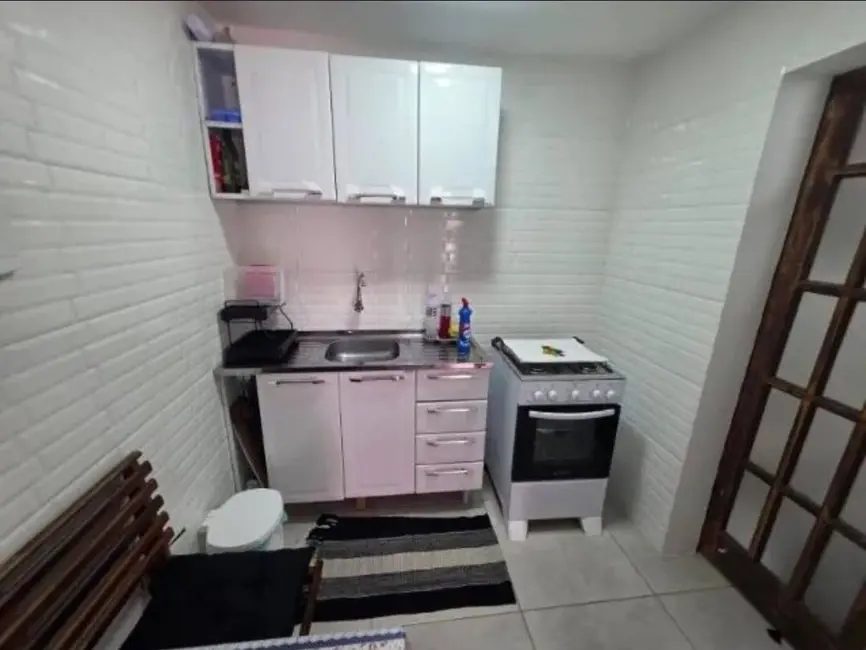 Foto 6 de Casa de Condomínio com 1 quarto à venda em Cabo Frio - RJ