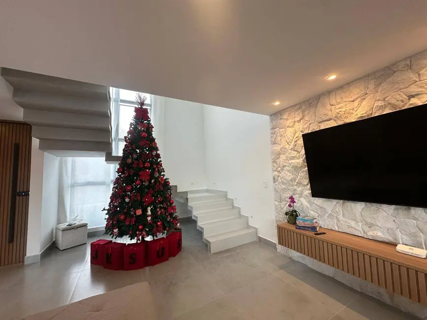 Foto 4 de Casa de Condomínio com 3 quartos à venda, 303m2 em Nova São Pedro, Sao Pedro Da Aldeia - RJ