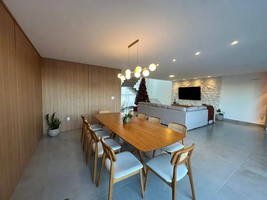 Foto 8 de Casa de Condomínio com 3 quartos à venda, 303m2 em Nova São Pedro, Sao Pedro Da Aldeia - RJ