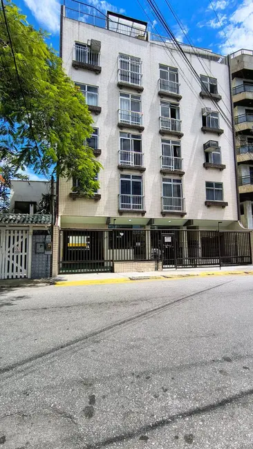 Foto 1 de Apartamento com 2 quartos à venda em Centro, Cabo Frio - RJ