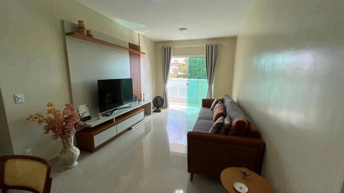 Foto 1 de Apartamento com 3 quartos à venda em Braga, Cabo Frio - RJ