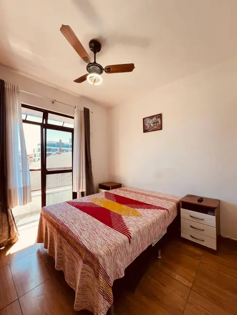 Foto 4 de Apartamento com 3 quartos à venda em Centro, Cabo Frio - RJ