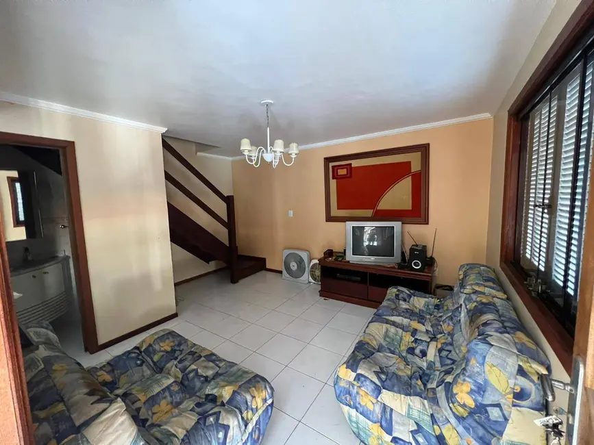 Foto 7 de Casa com 2 quartos à venda, 70m2 em Jardim Caiçara, Cabo Frio - RJ