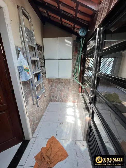 Casa com 2 quartos à venda, 70m2 em Jardim Caiçara, Cabo Frio - RJ - imagem 5 Foto 5 de Casa com 2 quartos à venda, 70m2 em Jardim Caiçara, Cabo Frio - RJ