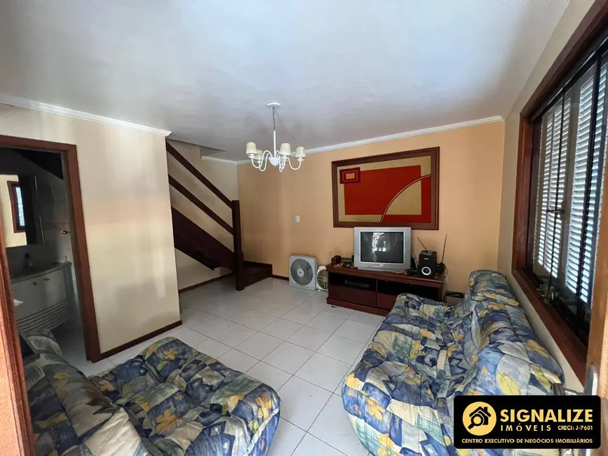 Casa com 2 quartos à venda, 70m2 em Jardim Caiçara, Cabo Frio - RJ - imagem 7 Foto 7 de Casa com 2 quartos à venda, 70m2 em Jardim Caiçara, Cabo Frio - RJ