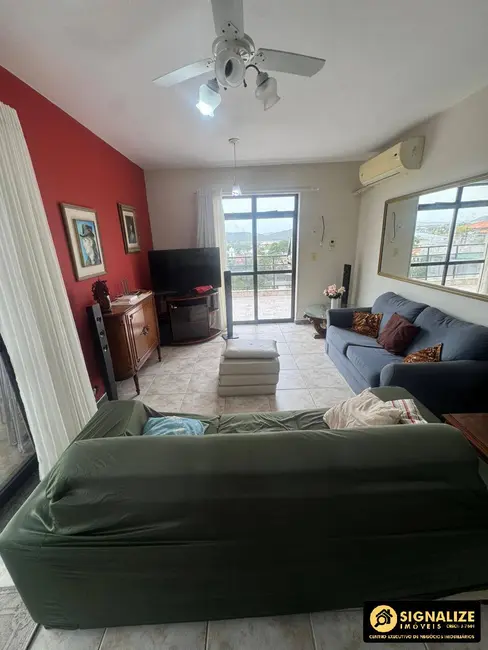 Foto 2 de Cobertura com 3 quartos à venda em Passagem, Cabo Frio - RJ