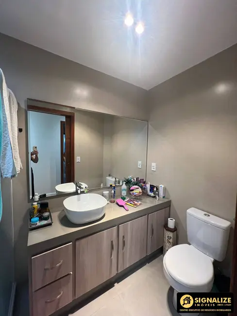 Foto 8 de Casa com 10 quartos à venda, 360m2 em Jardim Excelsior, Cabo Frio - RJ