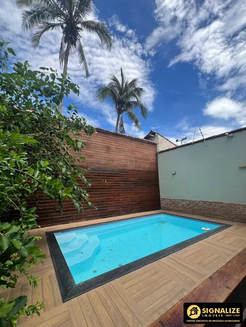 Foto 2 de Casa com 10 quartos à venda, 360m2 em Jardim Excelsior, Cabo Frio - RJ