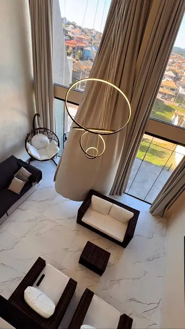 Foto 3 de Casa de Condomínio com 4 quartos à venda em Ogiva, Cabo Frio - RJ