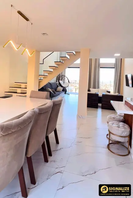 Casa de Condomínio com 4 quartos à venda em Ogiva, Cabo Frio - RJ - imagem 4 Foto 4 de Casa de Condomínio com 4 quartos à venda em Ogiva, Cabo Frio - RJ